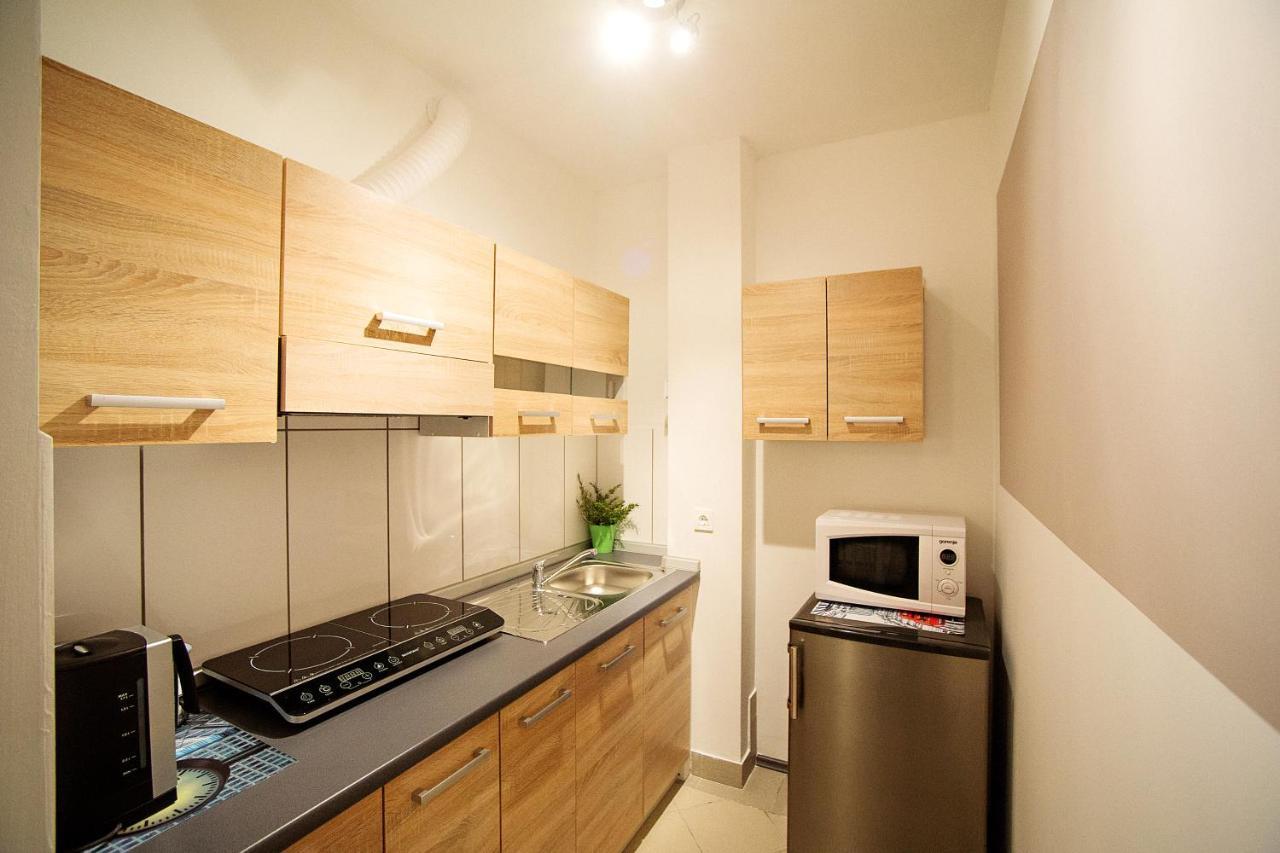 Sweet Apartments With Free Private Parking Liubliana Exterior foto